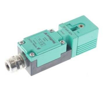 PEPPERL + FUCHS NJ15-M1K-E2 NJ15M1KE2 VARIKONT M