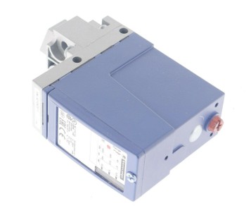 TELEMECANIQUE XMLA010A2S11 ! NEW ! 