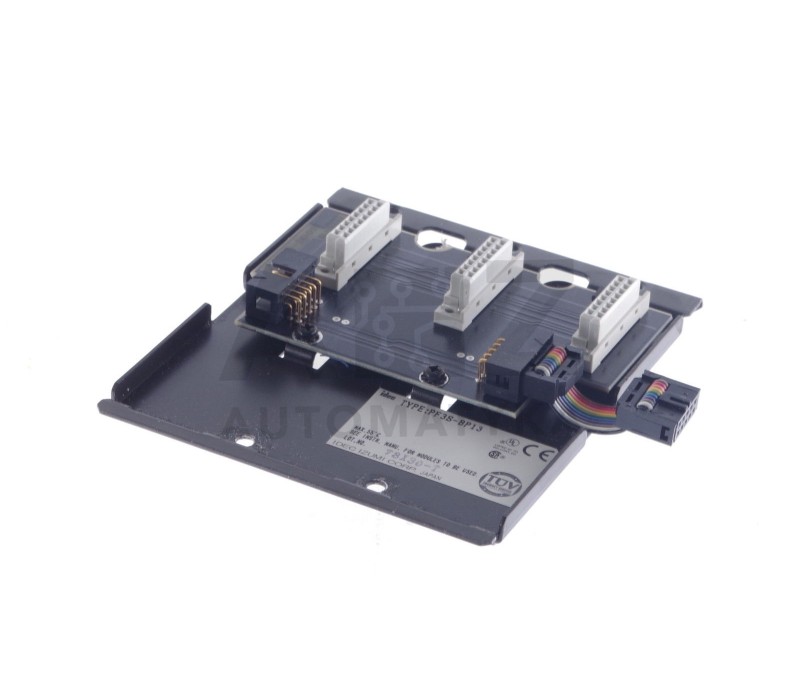 IDEC IZUMI PF3S-BP13 PF3SBP13  PCB-2610D 