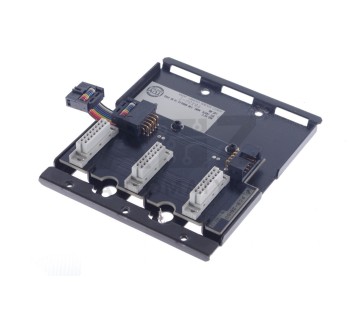 IDEC IZUMI PF3S-BP13 PF3SBP13  PCB-2610D 