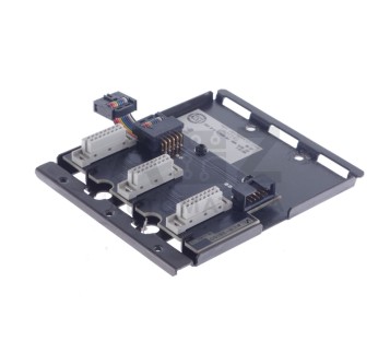 IDEC IZUMI PF3S-BP13 PF3SBP13  PCB-2610D 