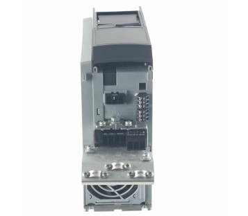 DANFOSS 131B0033 FC-302PK37T5E20H1XGXXXXSXXXXAXBXCXXXXDX