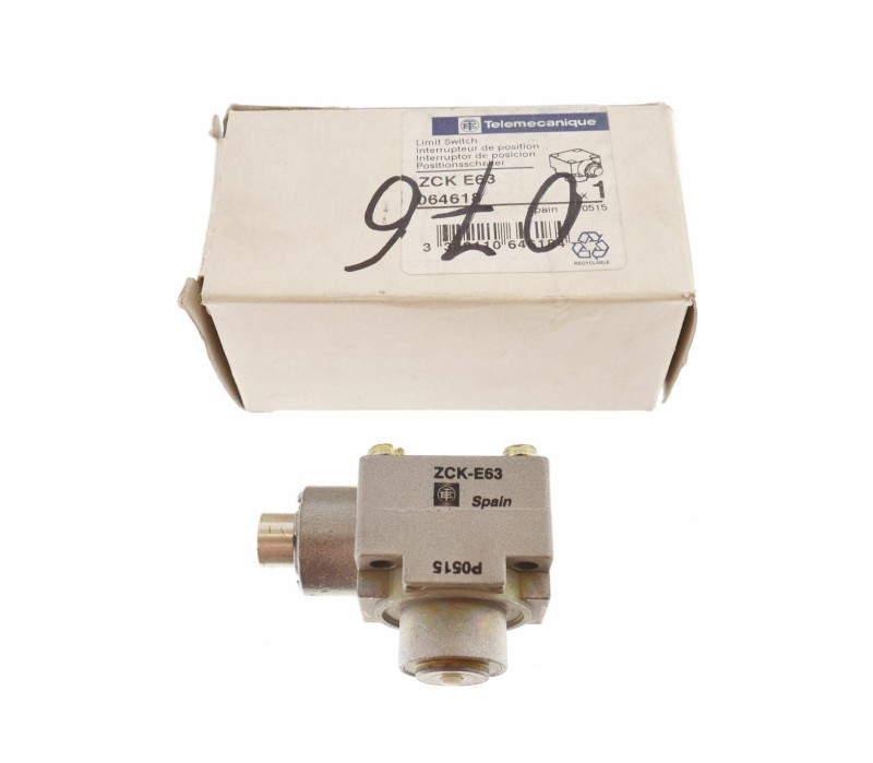 TELEMECANIQUE ZCK-E63 ZCKE63 ! NEW !