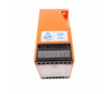 IFM A300 AZ33-B AZ33B