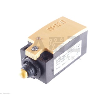 EATON LSE-11 LSE11 LSE 11  ! 2PCS ! NEW ! 