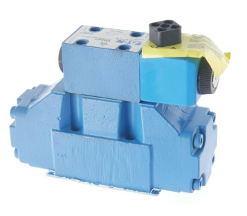 EATON VICKERS DG4V32AMUA660 + DG5V52AEMUA610 ! NEW ! 