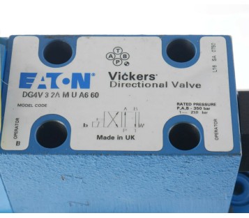 EATON VICKERS DG4V32AMUA660 + DG5V52AEMUA610 ! NEW ! 